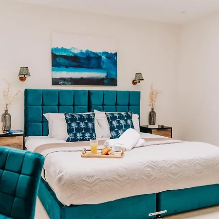 Stunning Grade Ii Living Family Contractors *