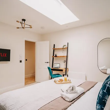 Stunning Grade Ii Living Family Contractors * Birmingham